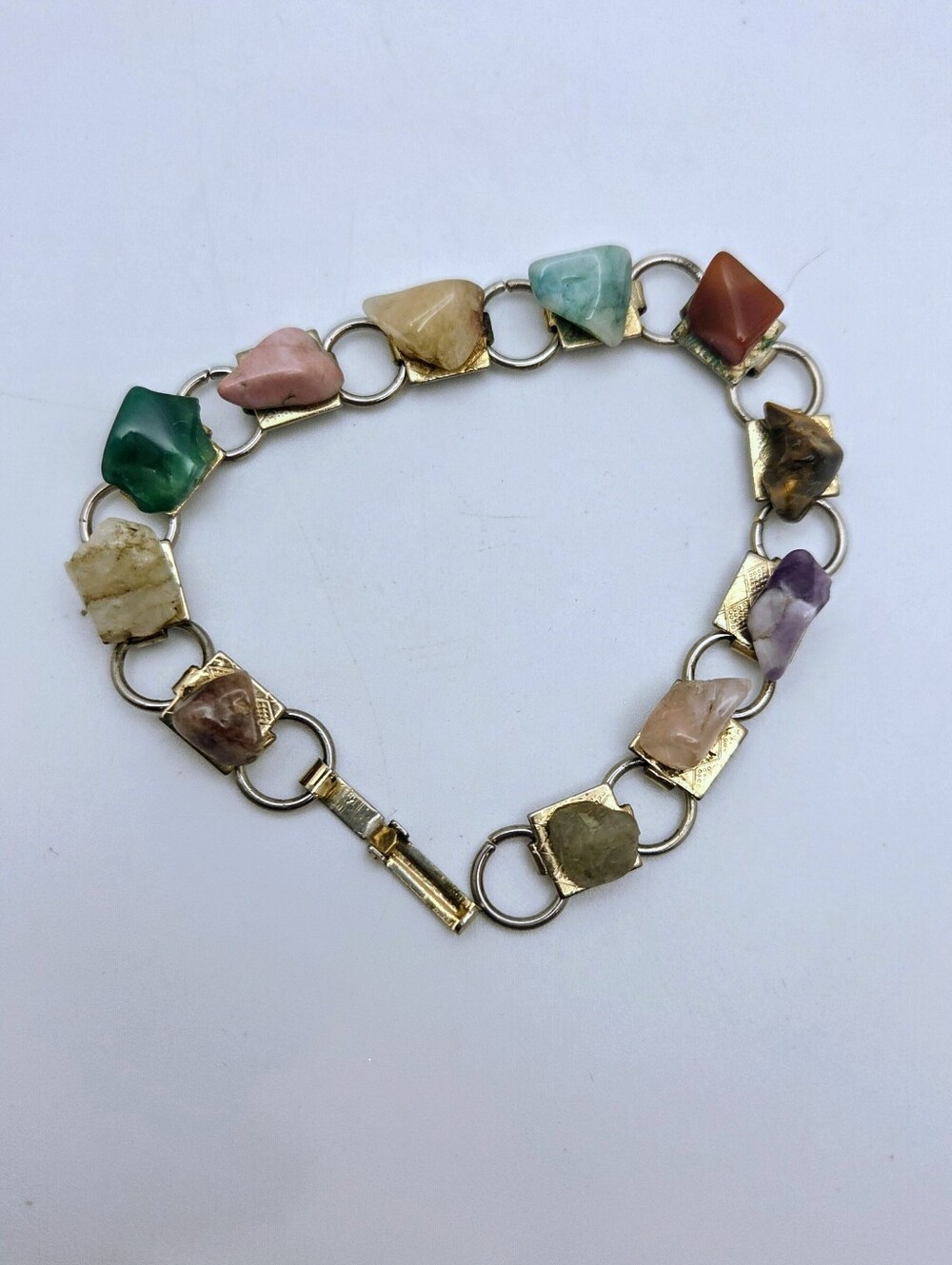 Vtg 1950s Scottish Tumbled Link Bracelet w/Multi-Colored Semi-Precious Gemstones